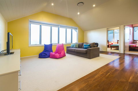 Arthouse - Holiday Sunshine Coast 21