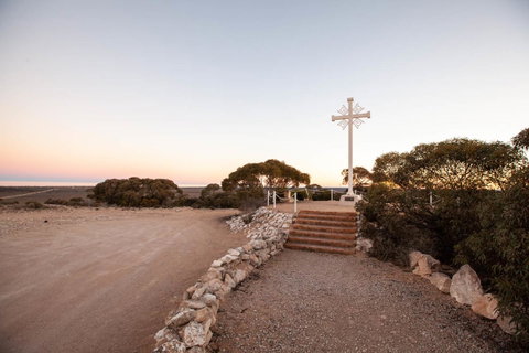 EUCLA MOTOR HOTEL - Sunshine Coast Tourism 2