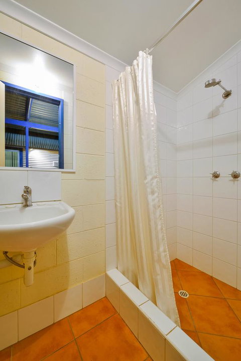 Osprey Holiday Village Unit 119 - Holiday Sunshine Coast 13