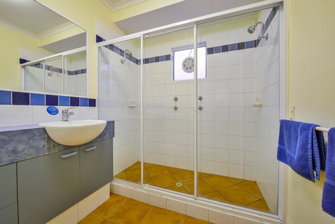 Osprey Holiday Village Unit 119 - Holiday Sunshine Coast 10