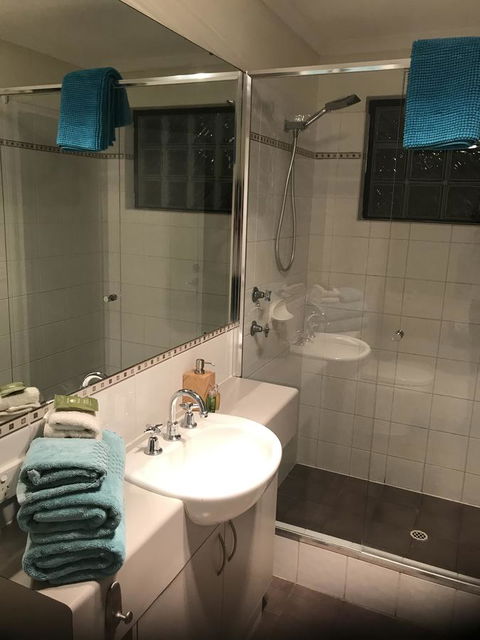 THE SANCTUARY LUXURY HOLIDAY HOME - Sunshine Coast Tourism 2
