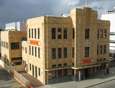 Perth City YHA - Sunshine Coast Tourism 11