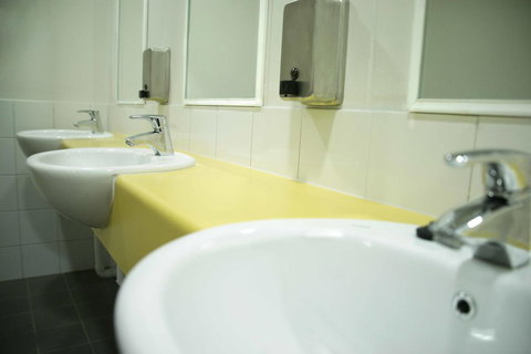 Perth City YHA - Sunshine Coast Tourism 15