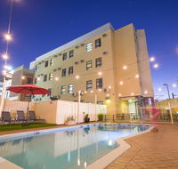 Perth City YHA - Holiday Sunshine Coast