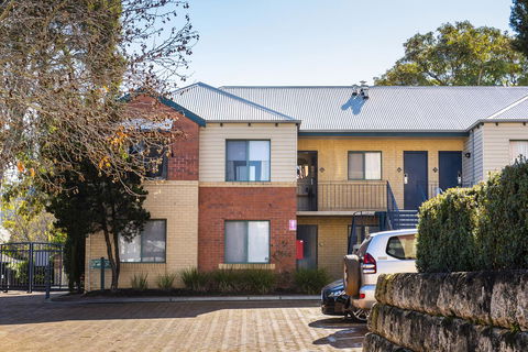 Subiaco Village - 34 - Holiday Sunshine Coast 14