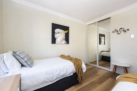 Subiaco Village - 34 - Holiday Sunshine Coast 9