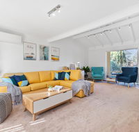 Applecross Village Residence - Holiday Sunshine Coast