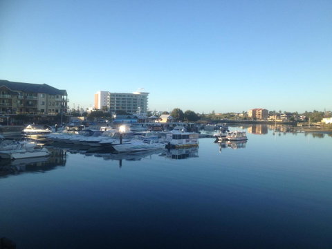 Mandurah Ocean Marina Chalets - Sunshine Coast Tourism 42