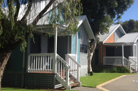 Mandurah Ocean Marina Chalets - Sunshine Coast Tourism 0