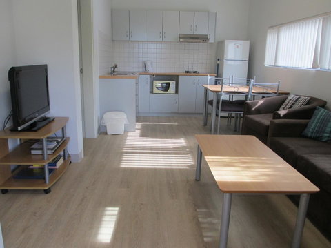 Mandurah Ocean Marina Chalets - Sunshine Coast Tourism 39