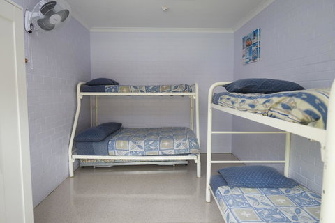 Lancelin Lodge - Sunshine Coast Tourism 38