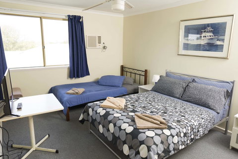 Lancelin Lodge - Sunshine Coast Tourism 31
