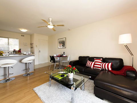 Style In Subiaco - Sunshine Coast Tourism 2