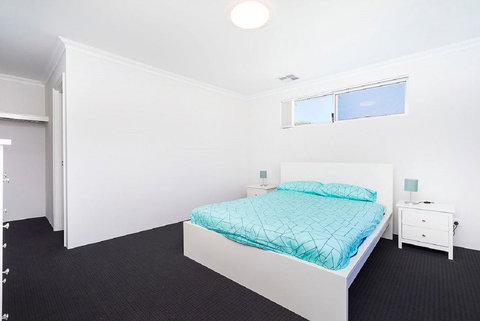 Victoria Park Town House - Sunshine Coast Tourism 2