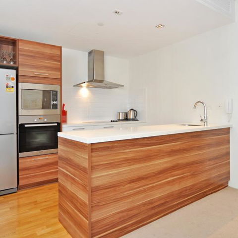 Astra Apartments Perth CBD - Holiday Sunshine Coast 15