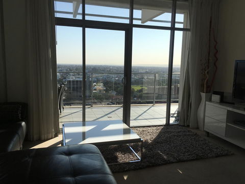 Astra Apartments Perth CBD - Holiday Sunshine Coast 40