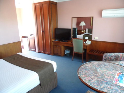 Clifton Motel & Grittleton Lodge - Sunshine Coast Tourism 21