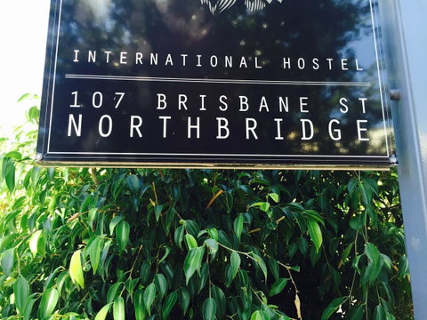 Shiralee Hostel -note - Valid Passport Required To Check In - Holiday Sunshine Coast 20