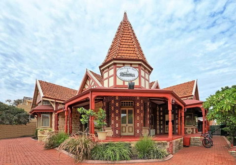 The Witch's Hat - Holiday Sunshine Coast 22
