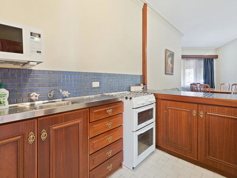 Heritage Country Motel - Sunshine Coast Tourism 15