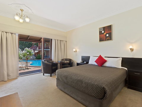 Heritage Country Motel - Sunshine Coast Tourism 17