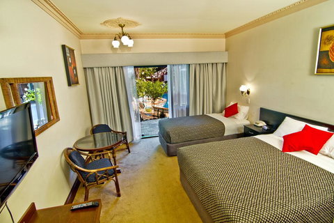 Heritage Country Motel - Sunshine Coast Tourism 28