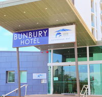 Bunbury Hotel Koombana Bay - Holiday Sunshine Coast