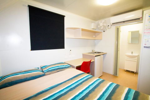 Meekatharra Accommodation Centre - Sunshine Coast Tourism 22
