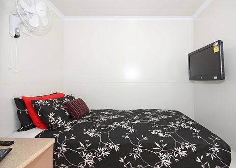 Meekatharra Accommodation Centre - Sunshine Coast Tourism 8