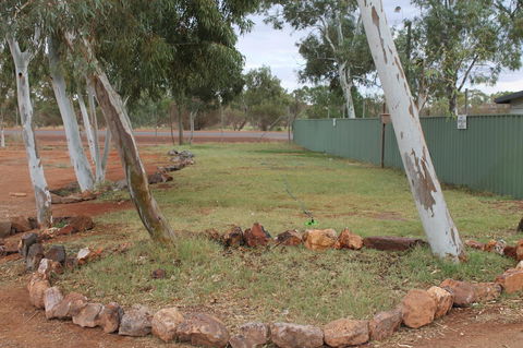 Meekatharra Accommodation Centre - Sunshine Coast Tourism 12