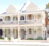 Northlodge Central City Apartments - Holiday Sunshine Coast