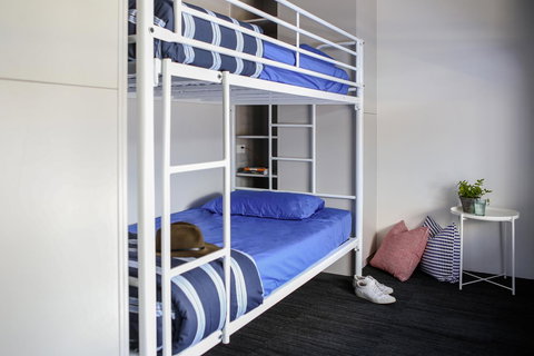 Spinners Hostel - Sunshine Coast Tourism 1