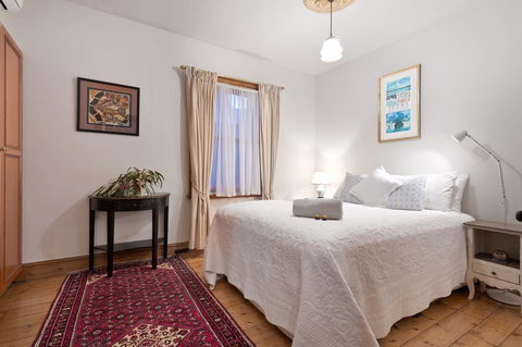 Annie's Victorian Terrace Accommodation Fremantle - Holiday Sunshine Coast 23