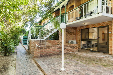 Forrest St - Sunshine Coast Tourism 18