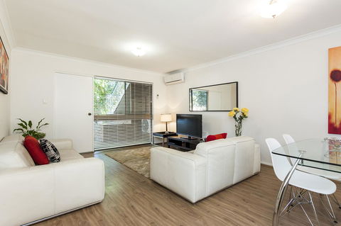 Forrest St - Sunshine Coast Tourism 4
