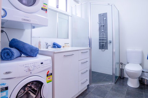 Onslow Beach Resort - Sunshine Coast Tourism 15