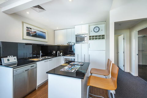 A 406 FANTASTIC OCEAN BEACH And MARINA VIEW APT - MANDURAH - Holiday Sunshine Coast 19