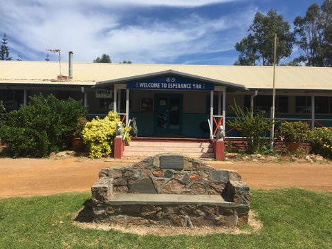 Esperance YHA - Sunshine Coast Tourism 6