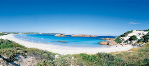 Esperance YHA - Sunshine Coast Tourism 24