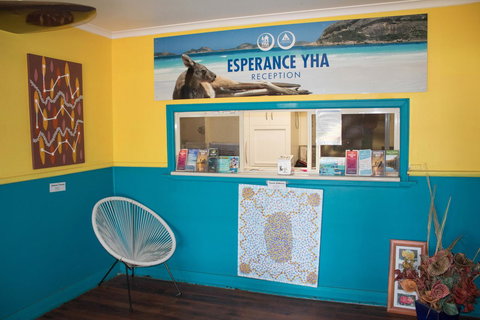 Esperance YHA - Sunshine Coast Tourism 2
