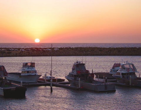 The Marina Hotel - Mindarie - Sunshine Coast Tourism 16