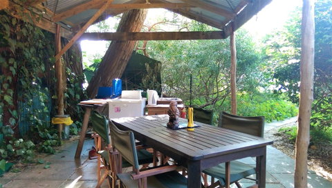 Black Cockatoo Lodge - Sunshine Coast Tourism 14