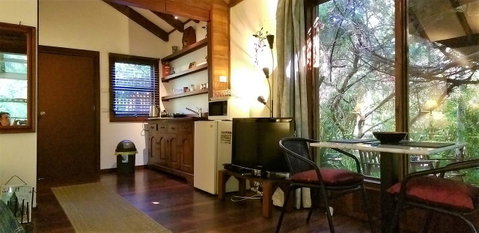 Black Cockatoo Lodge - Sunshine Coast Tourism 34