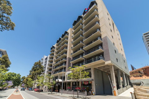 Alderney On Hay â€“ Managed By Starwest Hotel & Apartments - Holiday Sunshine Coast 5