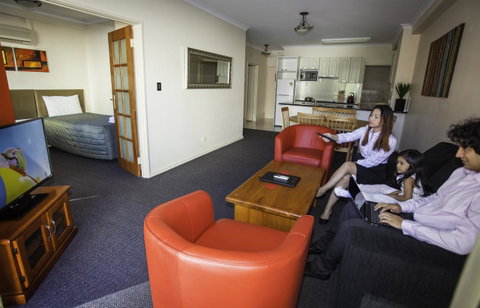 Alderney On Hay â€“ Managed By Starwest Hotel & Apartments - Holiday Sunshine Coast 18