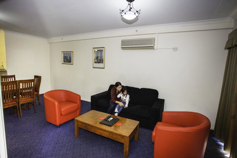 Alderney On Hay â€“ Managed By Starwest Hotel & Apartments - Holiday Sunshine Coast 12