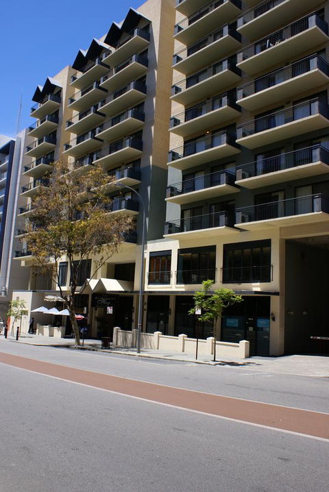 Alderney On Hay â€“ Managed By Starwest Hotel & Apartments - Holiday Sunshine Coast 4
