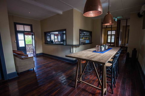 Beadon Bay Hotel - Holiday Sunshine Coast 15