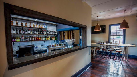 Beadon Bay Hotel - Holiday Sunshine Coast 18
