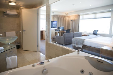 Gateway Hotel By Nightcap Plus - Sunshine Coast Tourism 15